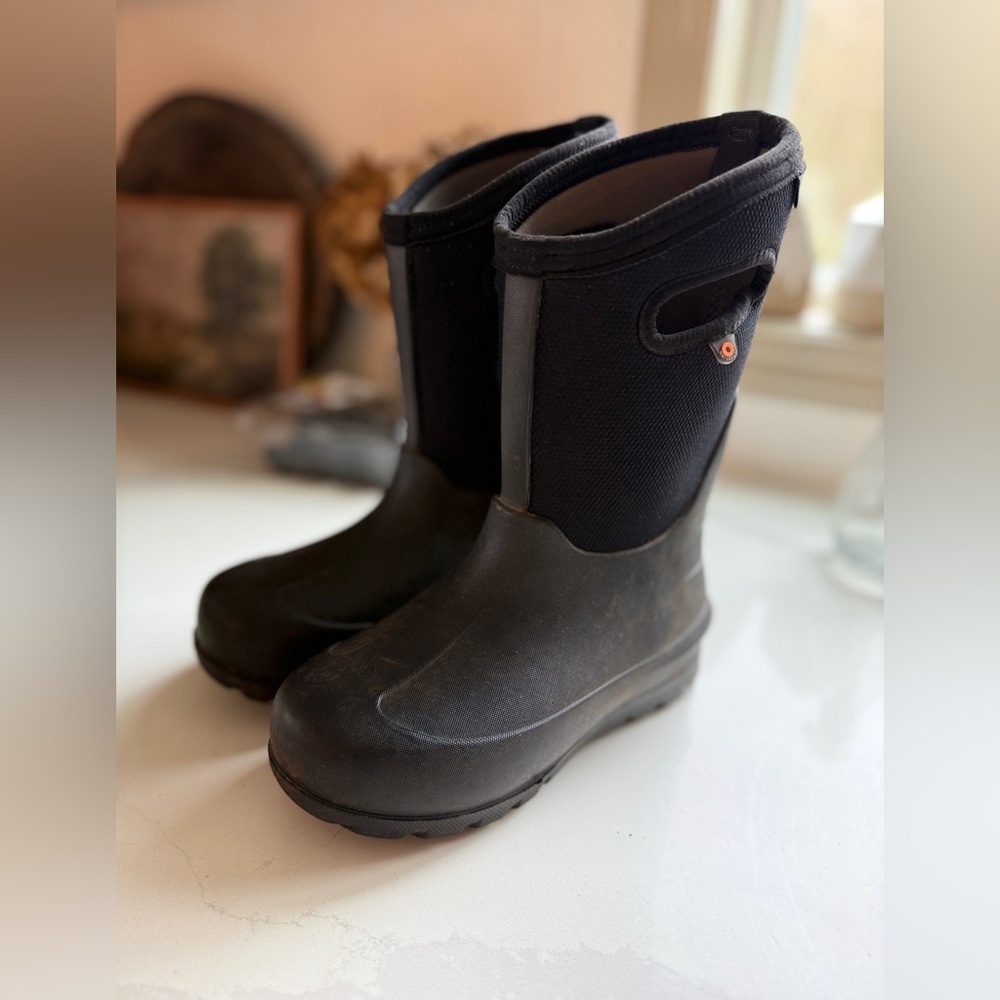bogs neo classic yulex boots
